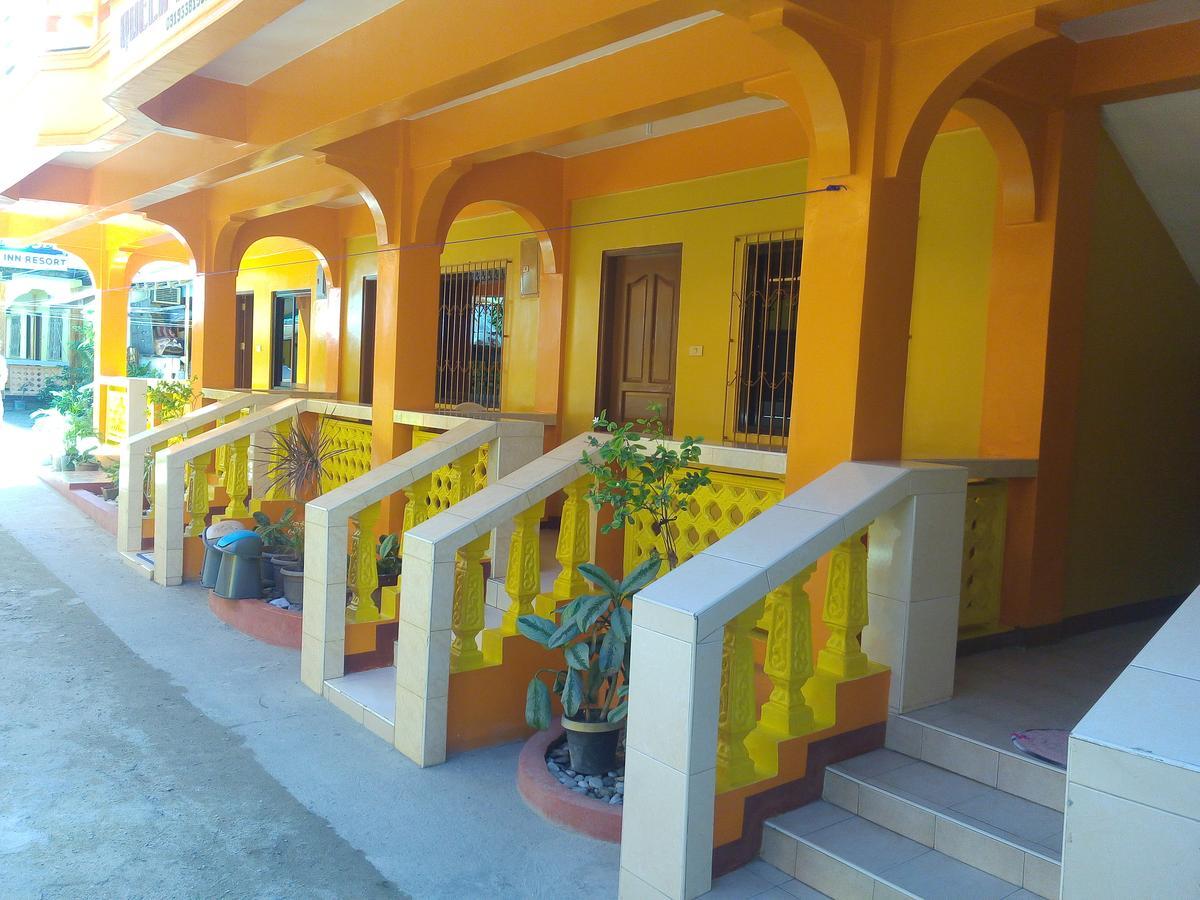 Queen Of Isle Cottages And Restaurant Puerto Galera Exterior foto